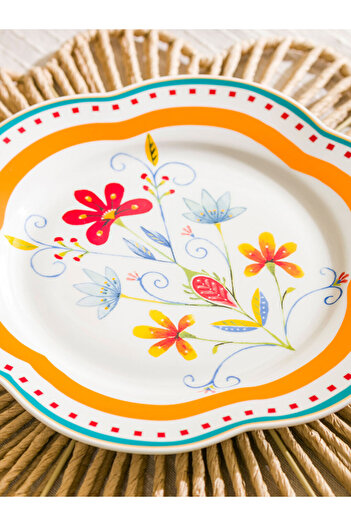 LC Waikiki Shining Store'dan Işıltılı Seçimler | Çiçek Desenli Porselen Pasta Tabağı 21 cm