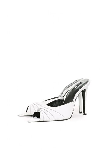 Ruiz Frilled clogs