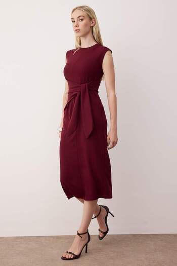 Trendyol Collection Burgundy Tie Detail A-Line Straight Midi Stretchy Knitted Dress Twoss25El00926