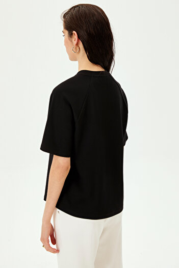 Allyco Lace-Up Crew Neck Regular Knitted T-Shirt