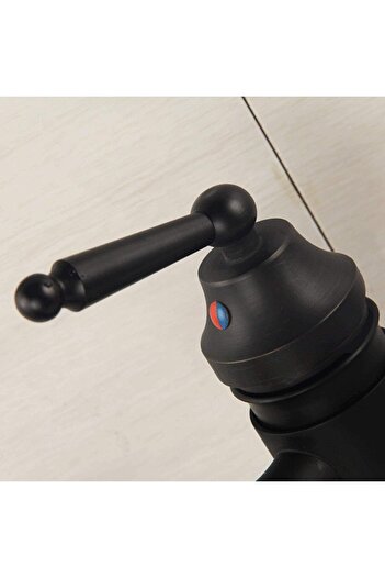 Sanlux RoyalBronze Basin Faucet – Vintage Elegance, Black, VST29