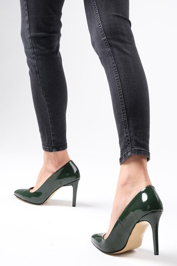 Mio Gusto Basic Green Patent Leather Women's Stiletto Heeled Shoes