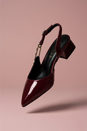 Brielfy Not Like Hers Flag Heel Slingback Shoes