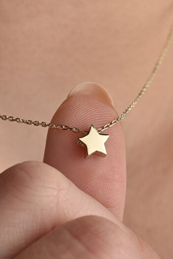 Nox Jewelry 925 Ayar Gümüş Altın Kaplama Minimal Yıldız Kolye - CN00142