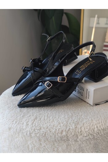 MUGGO Lumina Pointed Toe Open Back Belt Detailed Two-Strap Women's Low Heel Shoes