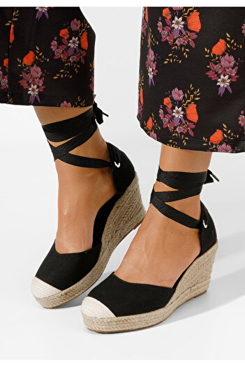 B T Shoes Černé sandály espadrilky Vilena