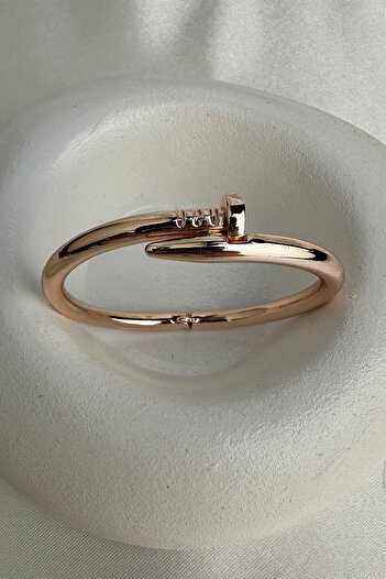Modex Shiny Metal Nail Bracelet (Inner Diameter: 6cm)