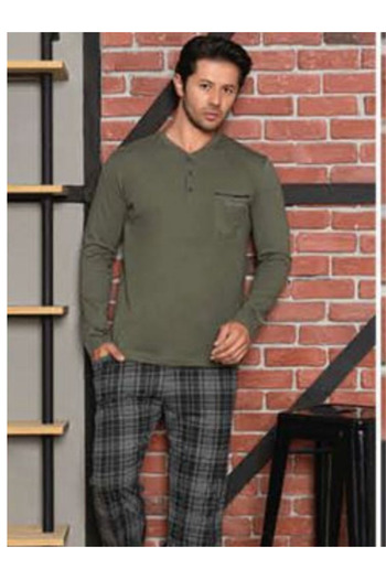 Tutkum Pajama Set with Green Top and Checkered Bottom