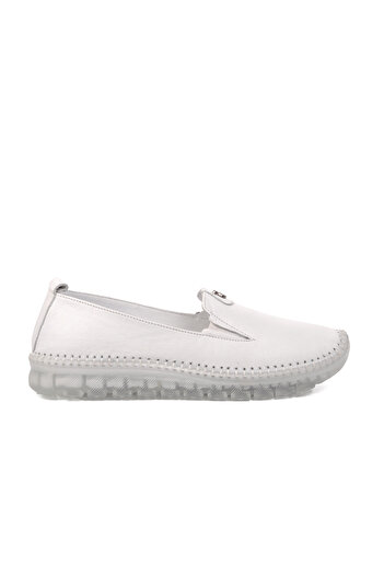 Voyager White Women's Flat Casual Casual Casual Shoes