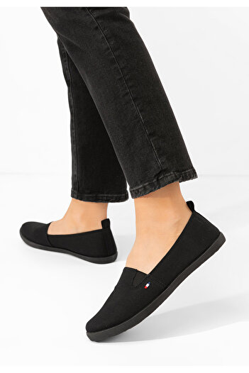 B T Shoes Černé dámské espadrilky Jeanyne V2