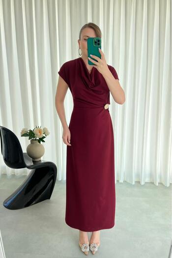 MaziButik Side Brooch Dress Burgundy
