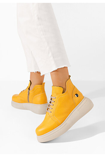 B T Shoes Women's leather boots Fianna yellow