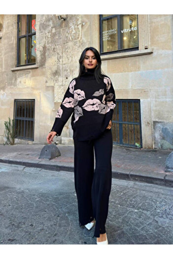 Bliss Women's Two-Piece Knitwear Set Turtleneck Sweater Pants Set Kiss Print Bottom Top Set