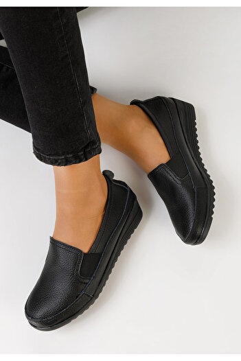 B T Shoes Čierne kožené mokasíny dámske Sonima