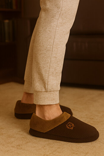 Beyond Brown Men's Velvet Home Shoes Byndkdfbot01