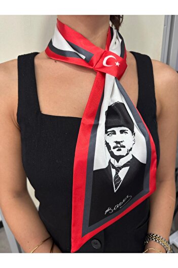 Genel Markalar Atatürk Resimli & İmzalı Kravat Eşarp
