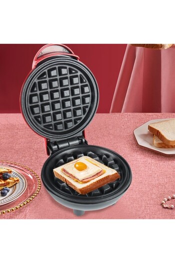 Flippy Mini waffle maker, foldable, multifunctional, compact, easy to transport and store, Red