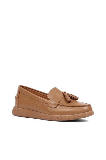 Celal Gültekin Women's Tan Tasseled Leather Shoes