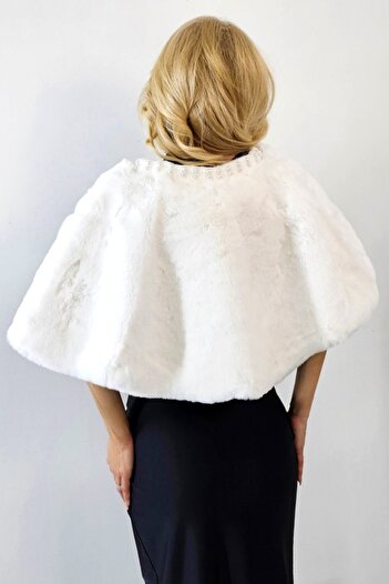FashionForYou Valeria fur cape, with handmade pearls and clip fastening, White, Size OneSize
