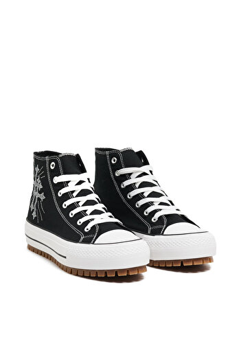 Cropp Sports boots over the ankle
