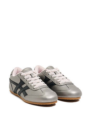 Cropp Sports sneakers