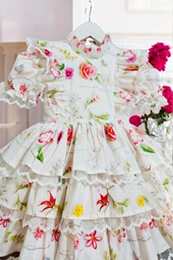 sunshine boutique15 New white layered floral dress with lace edges