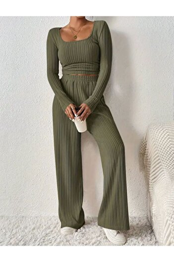 bemmoda Women's Stripe Pattern Drawstring Detail Relaxed Fit Interlock Top and Bottom Set