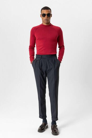 Antioch Burgundy Half-Thigh Men's Knitwear