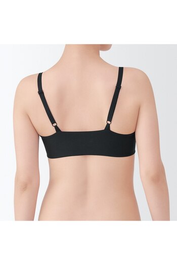 Muji Wire-Free Molded Bra With No Hooks