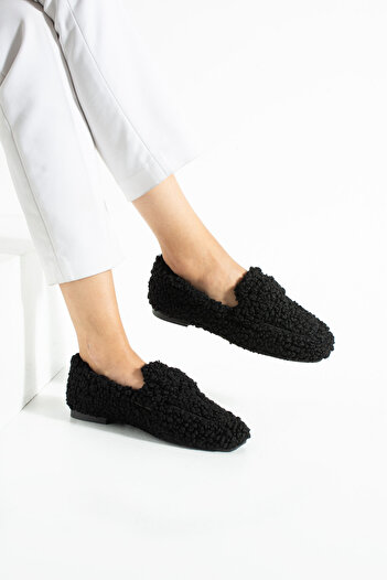 Mode Cool Women's Loafer Plush Lined Oval Toe Low Patterned Sole Shoes