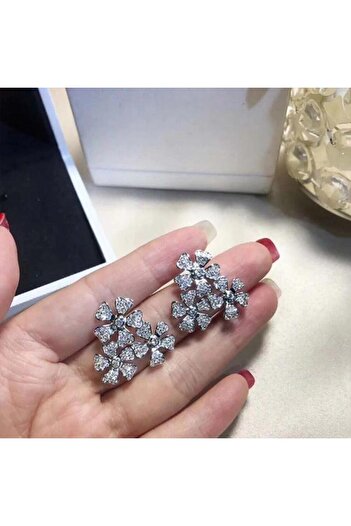 Pursehuit Silver earrings, with flowers and zirconia stones, Airin C5