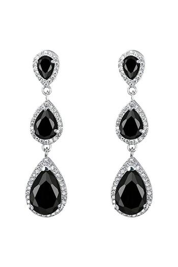 Pursehuit Long silver earrings with black zirconia stones, Magdalena C14