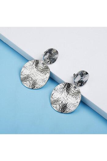 Pursehuit Silver earrings, with clips, scratched texture, Edvia C2