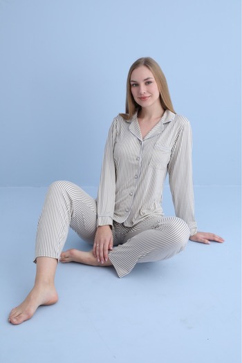 pijamaworld Milan Front Buttoned Pajama Set