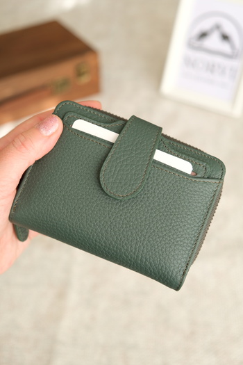 Norvi Leather Stylish Genuine Leather Women's Wallet with Coin Compartment and Snap Closure