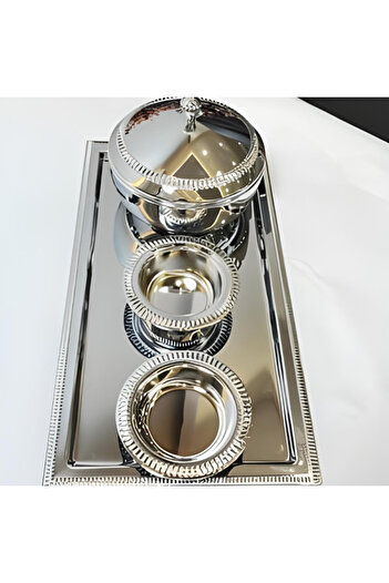 Generic Luxury serving set consisting of Tabsi and dates