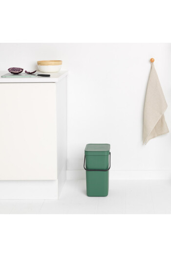 Brabantia Sort&Go 1003234 waste separation bin, 12 l, Handle, Wall mountable, Dark green