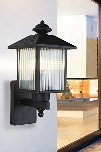 HAMER Outdoor Wall Lantern Black Triangle – Modern Outdoor & Wall Lighting