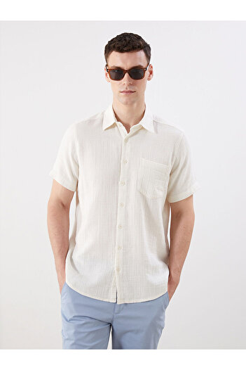 LC Waikiki Lcwaikiki Classic Ecru Standard Fit Short Sleeve Men's Shirt