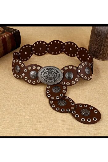 Enanice Suini Leather Belt with Oval Rivet Buckle and Snap Closure