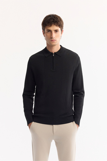 Avva Men's Black Polo Neck Zippered Rayon Sweater with Openwork Detail on the Neck A52Y5019