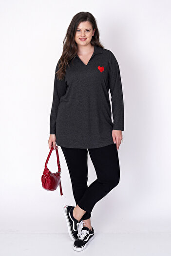 Büyük Moda Heart Embroidered Thin Knitting Blouse