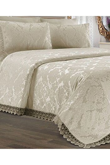 Madamca Alfima Aden Chenille Guipure Double Bedspread