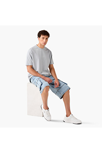 FAV Relaxed Fit Crew Neck T-shirt