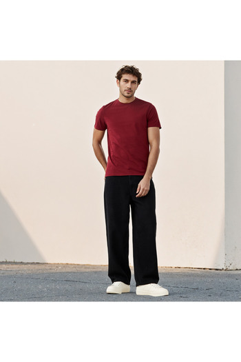 FAV Regular Fit Crew Neck T-shirt