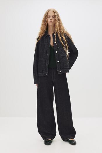Pull & Bear Star embroidered barrel jeans