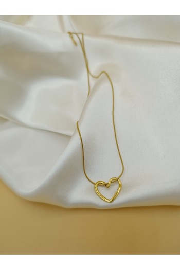 GenelTedarik U&B Bijoux Düğümlü Gold Kalp Minimal Kolye