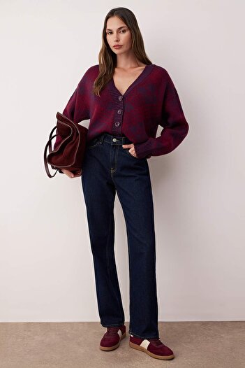 Trendyol Collection Plum Soft Textured Diamond Pattern V-Neck Knitwear Cardigan Twoaw26Hi00229