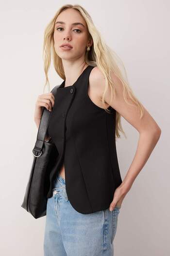 Trendyol Collection Black Asymmetric Button Fitted/Slim Fit Knitted Vest Twoaw26Ye00025