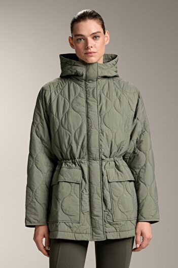 Oysho Lightweight, water-repellent FELLEX® AEROGEL padded jacket